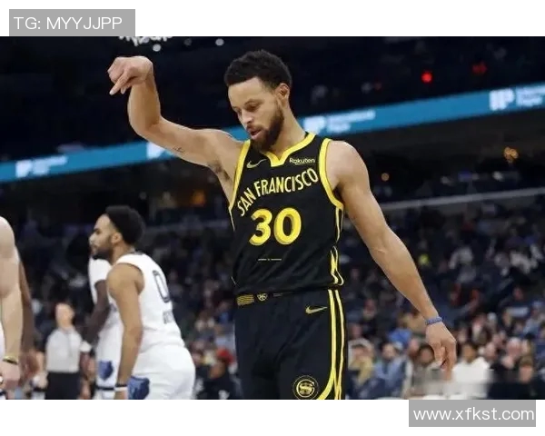 库里宣布加盟火箭球队实力大增，冲击总冠军在即